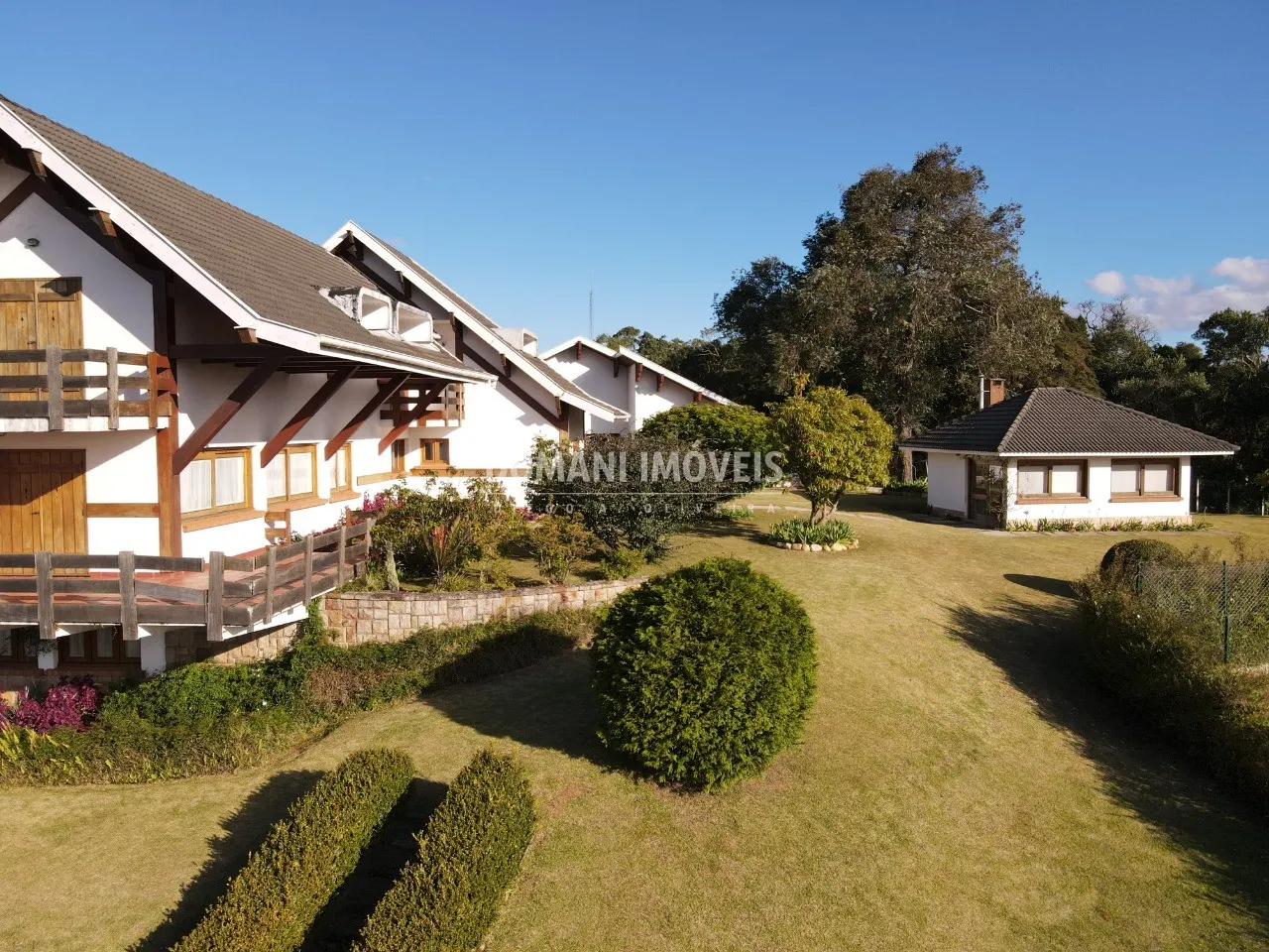 House for sale of 1 acres in Campos do Jordão, SP, Brazil
