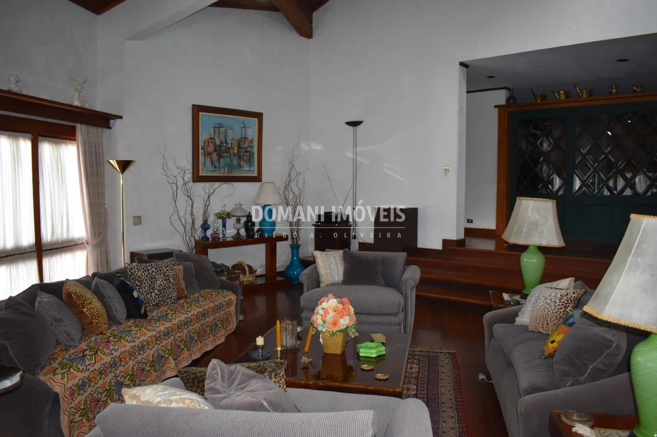 House for sale of 1 acres in Campos do Jordão, SP, Brazil