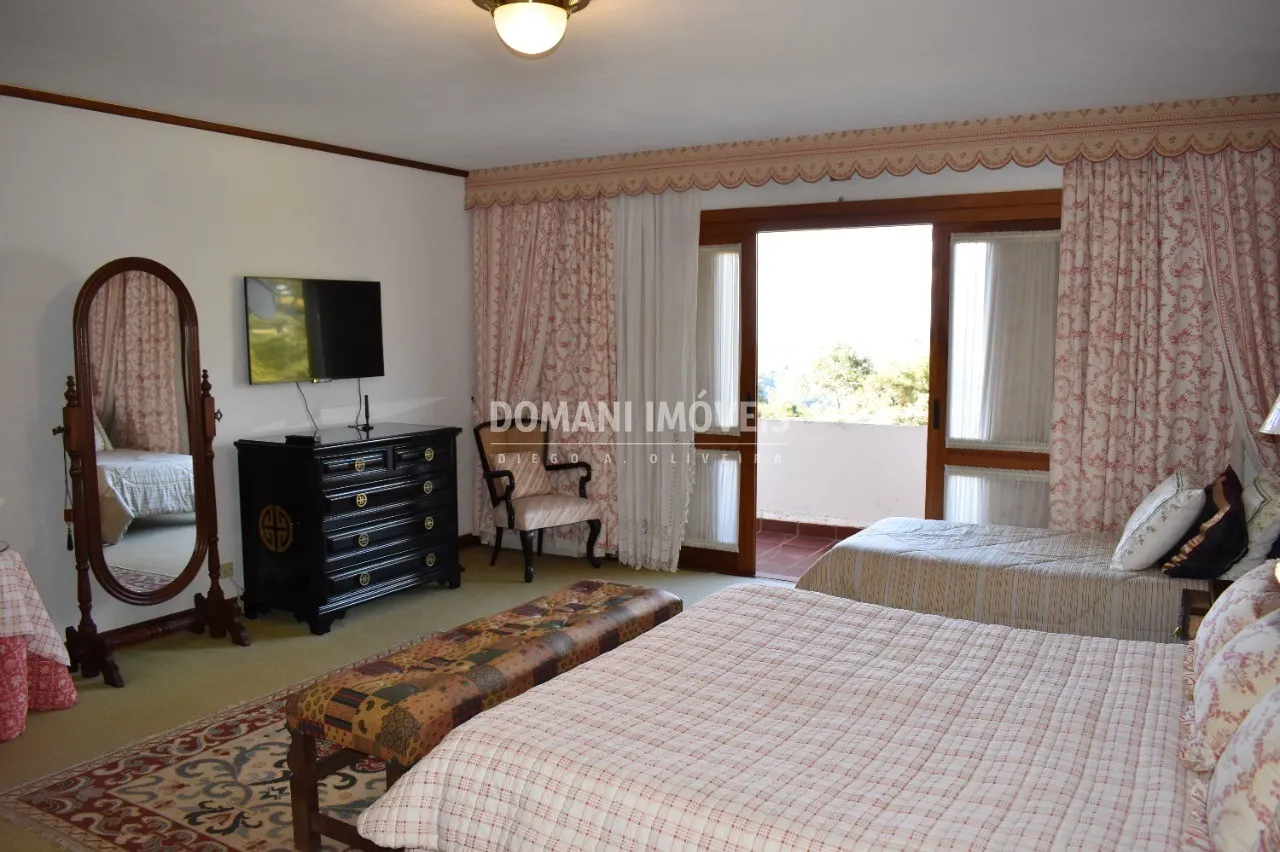 House for sale of 1 acres in Campos do Jordão, SP, Brazil