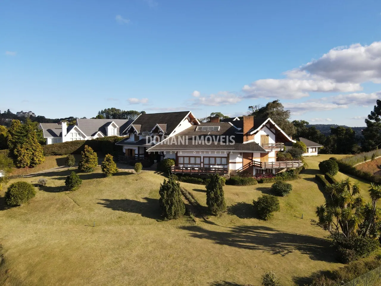 House for sale of 1 acres in Campos do Jordão, SP, Brazil