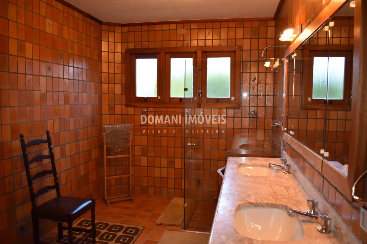House for sale of 1 acres in Campos do Jordão, SP, Brazil