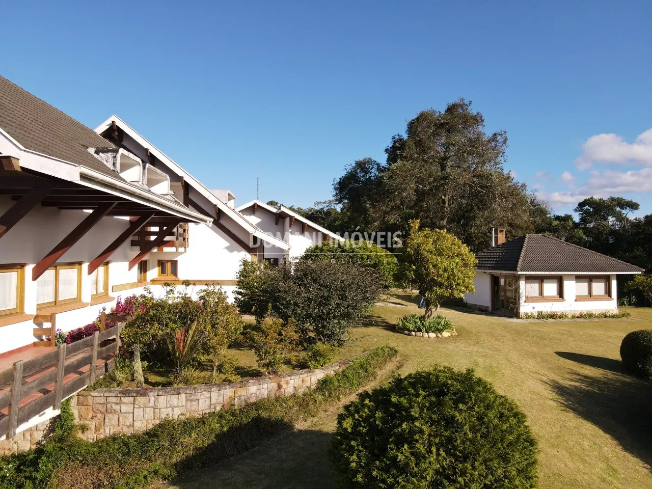 House for sale of 1 acres in Campos do Jordão, SP, Brazil