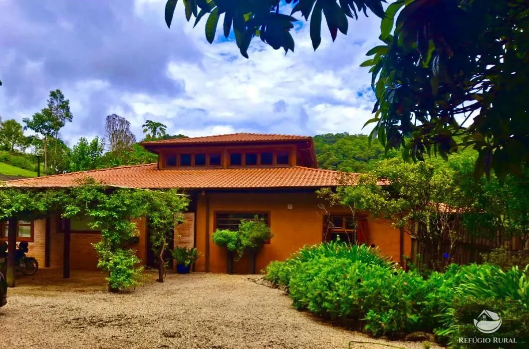 Sítio à venda de 7 ha em São José dos Campos, SP, Brasil