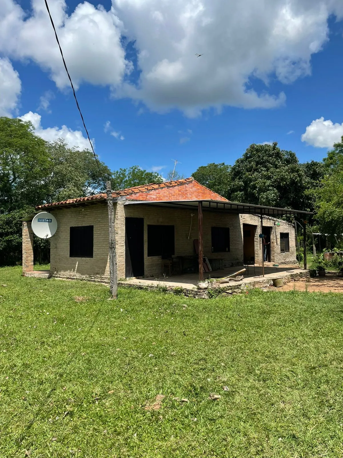 Fazenda à venda de 7 ha em Yaguarón, Paraguai