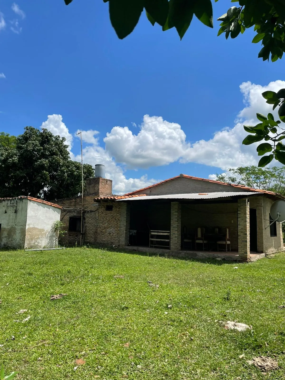 Fazenda à venda de 7 ha em Yaguarón, Paraguai