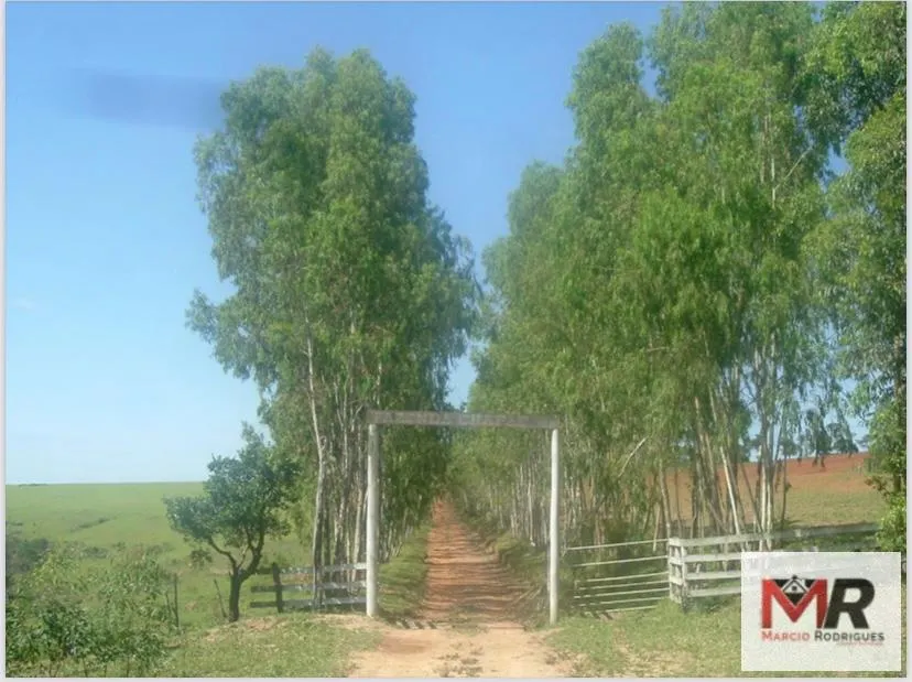 Fazenda à venda de 1.238 ha em Guapé, MG, Brasil