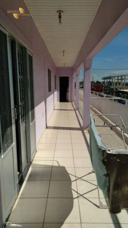 Casa à venda e para Alugar de 450 m² em Várzea Grande, MT, Brasil