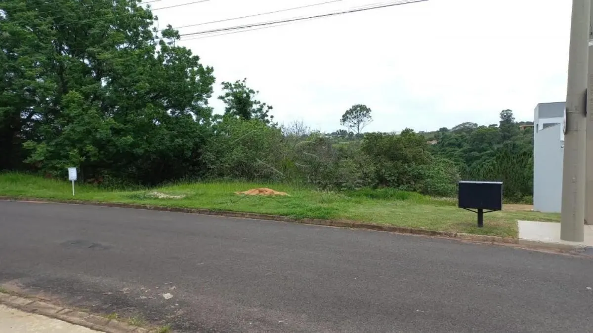 Country home for sale of 2,500 m² in Botucatu, SP, Brazil