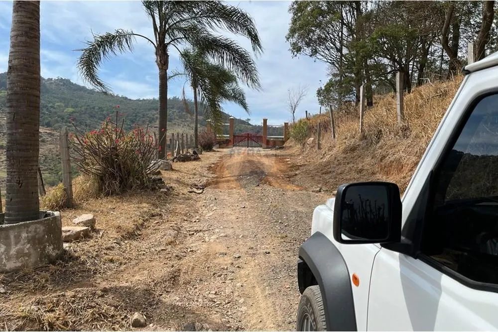 Sítio à venda de 38 ha em Bragança Paulista, SP, Brasil