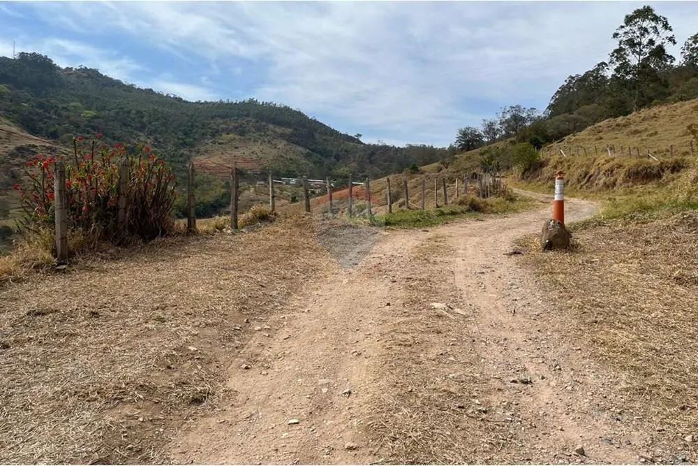 Sítio à venda de 38 ha em Bragança Paulista, SP, Brasil