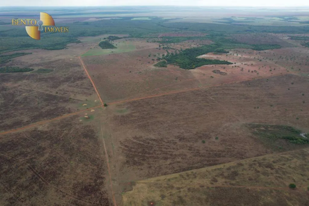 Fazenda à venda de 4.700 ha em Novo São Joaquim, MT, Brasil