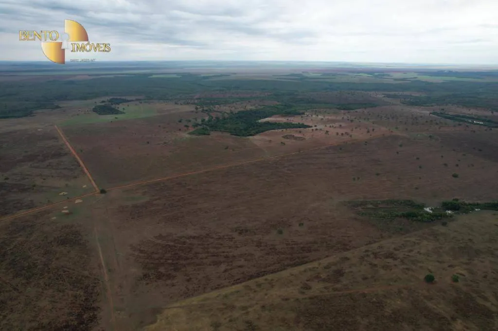 Fazenda à venda de 4.700 ha em Novo São Joaquim, MT, Brasil
