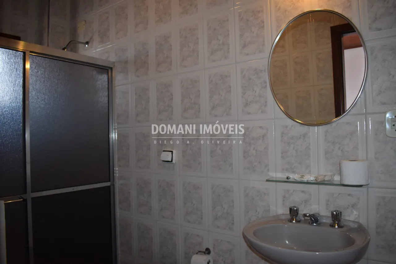 Comercial à venda de 2.560 m² em Campos do Jordão, SP, Brasil