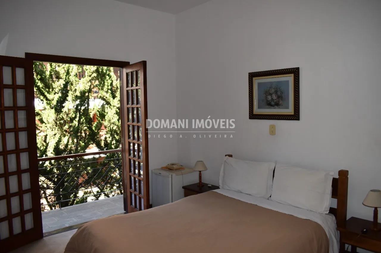 Comercial à venda de 2.560 m² em Campos do Jordão, SP, Brasil