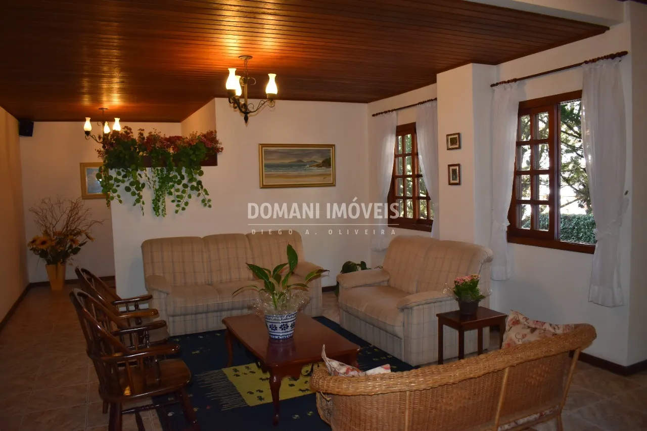 Comercial à venda de 2.560 m² em Campos do Jordão, SP, Brasil