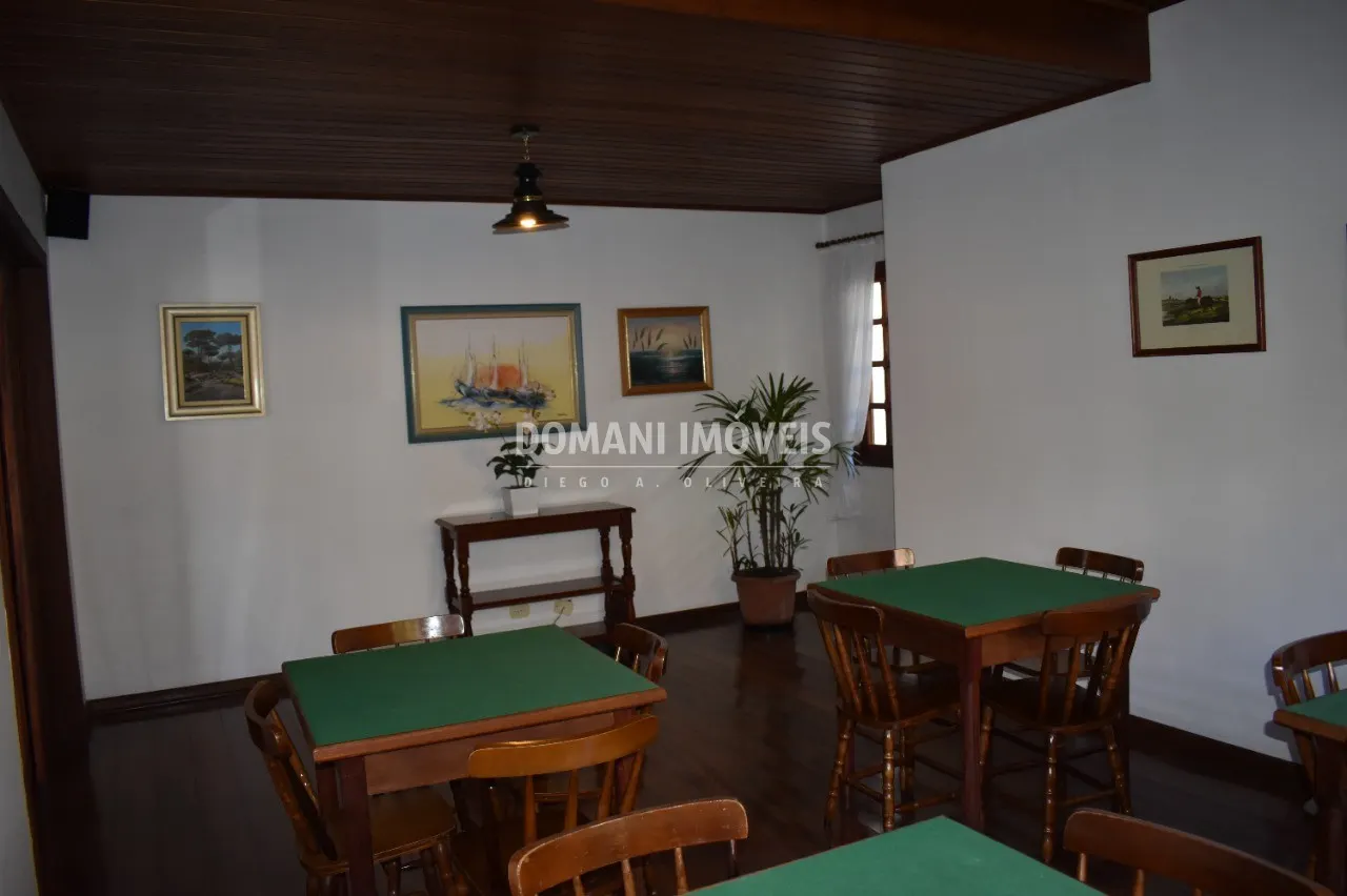 Comercial à venda de 2.560 m² em Campos do Jordão, SP, Brasil