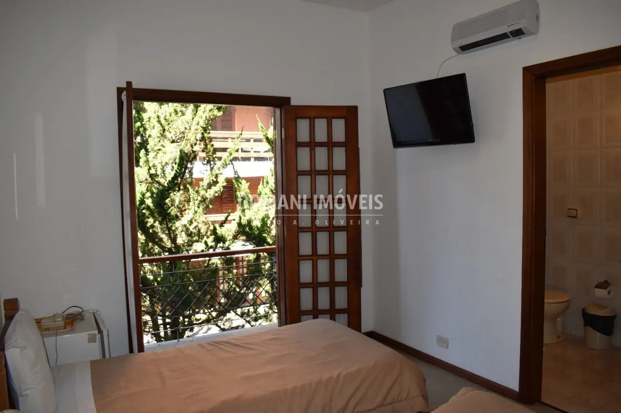 Comercial à venda de 2.560 m² em Campos do Jordão, SP, Brasil