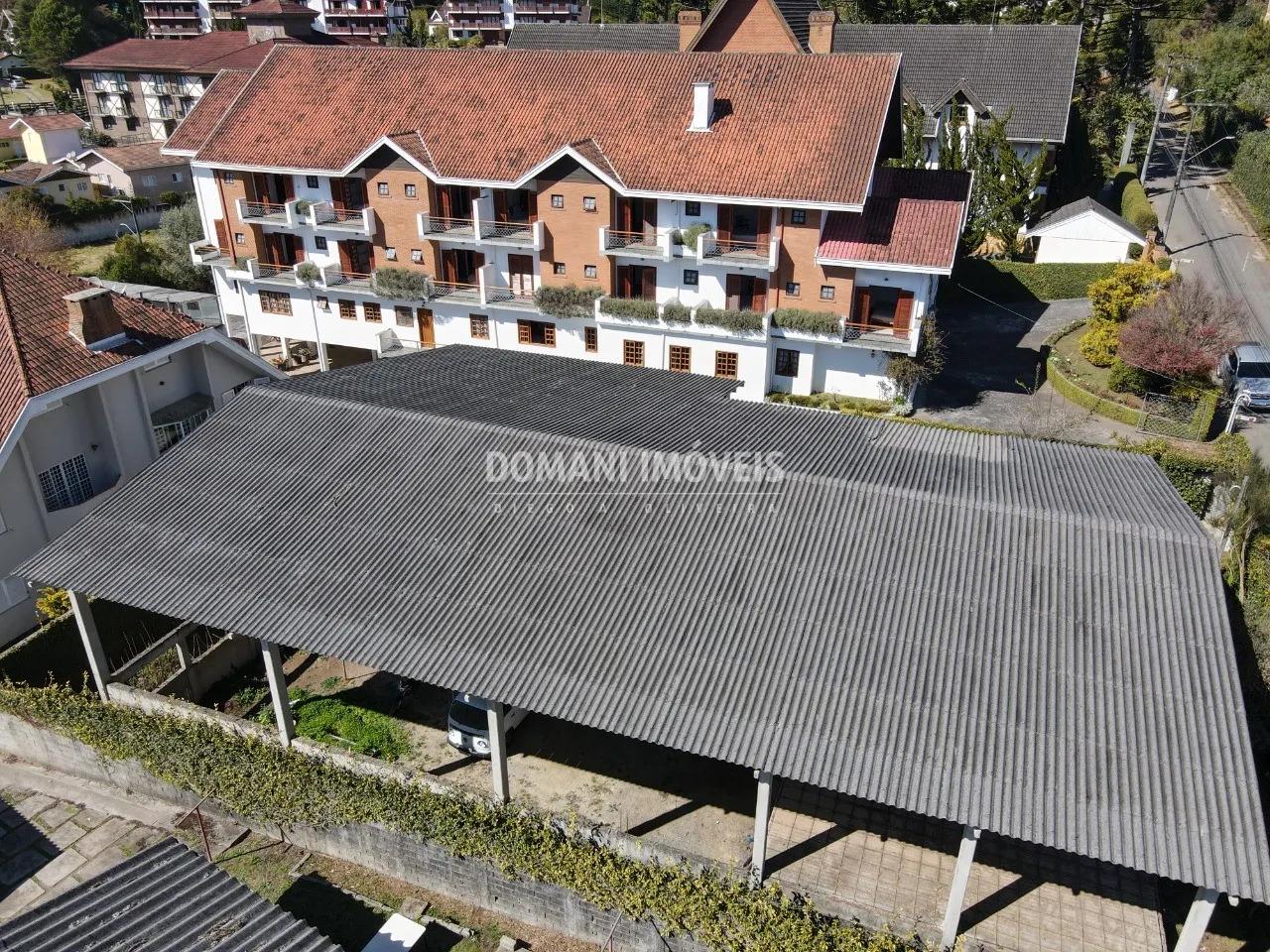 Comercial à venda de 2.560 m² em Campos do Jordão, SP, Brasil