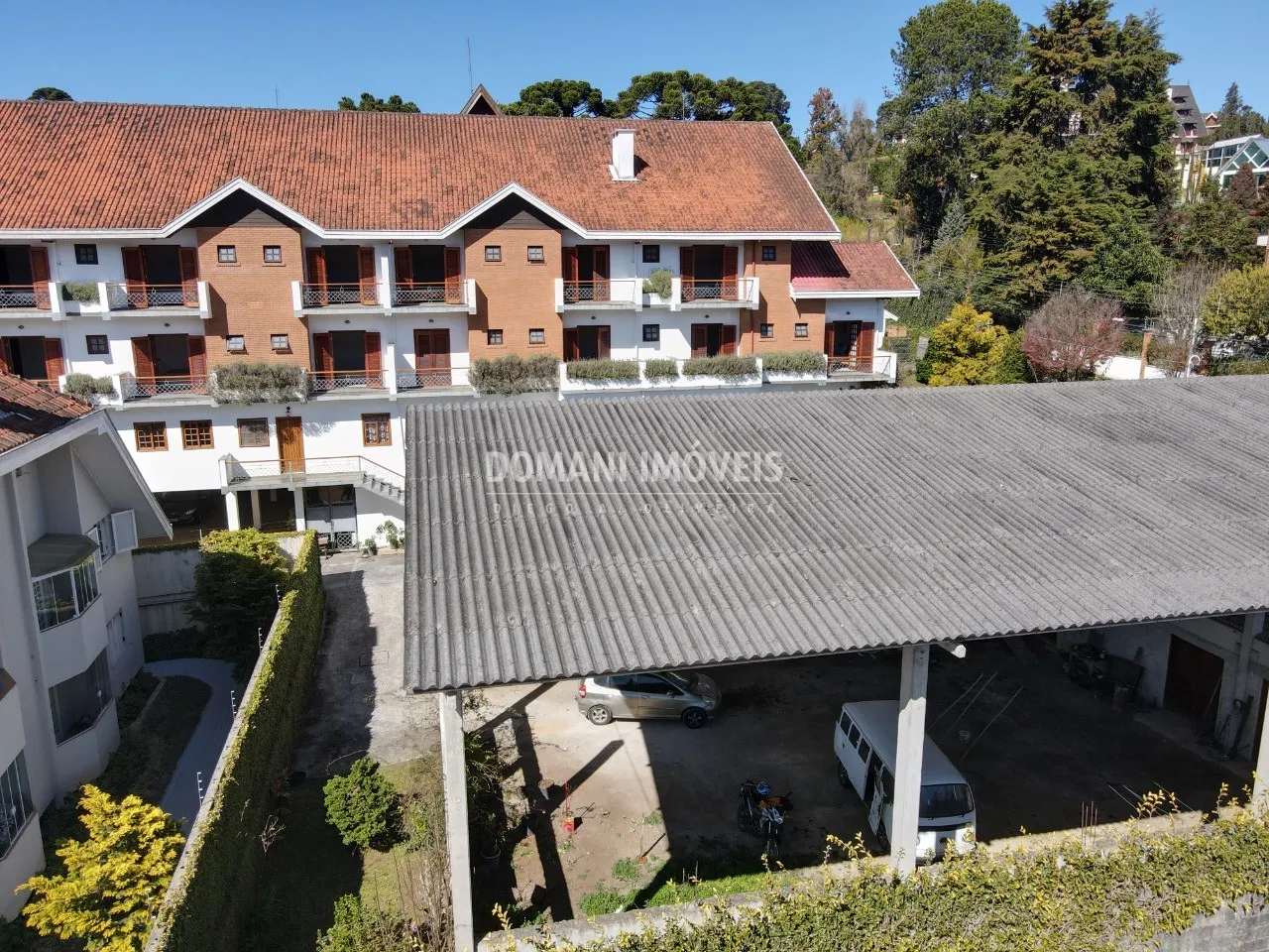 Comercial à venda de 2.560 m² em Campos do Jordão, SP, Brasil
