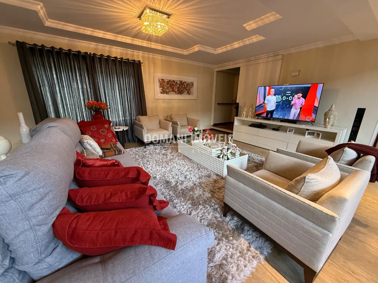 Casa à venda de 1.080 m² em Campos do Jordão, SP, Brasil