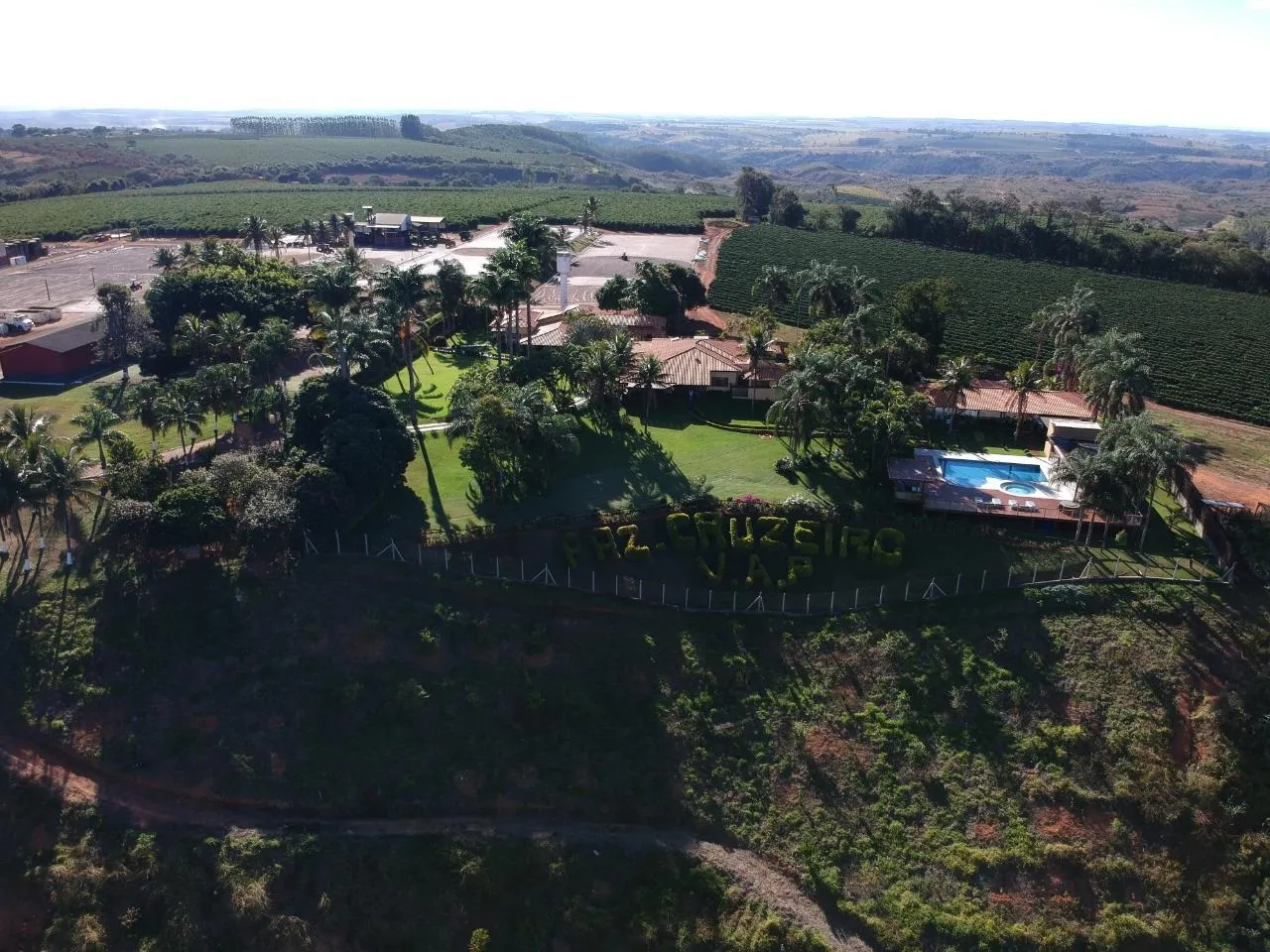 Fazenda à venda de 1.333 ha em Piumhi, MG, Brasil