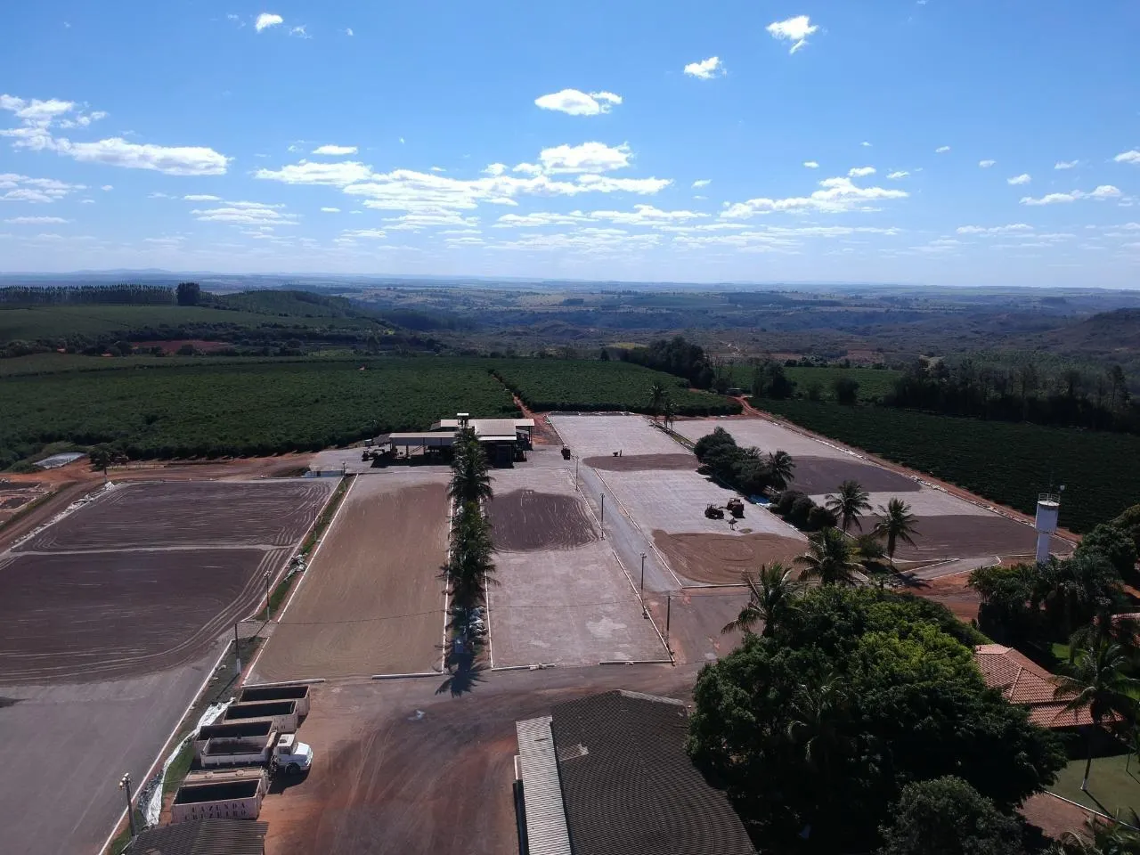 Fazenda à venda de 1.333 ha em Piumhi, MG, Brasil