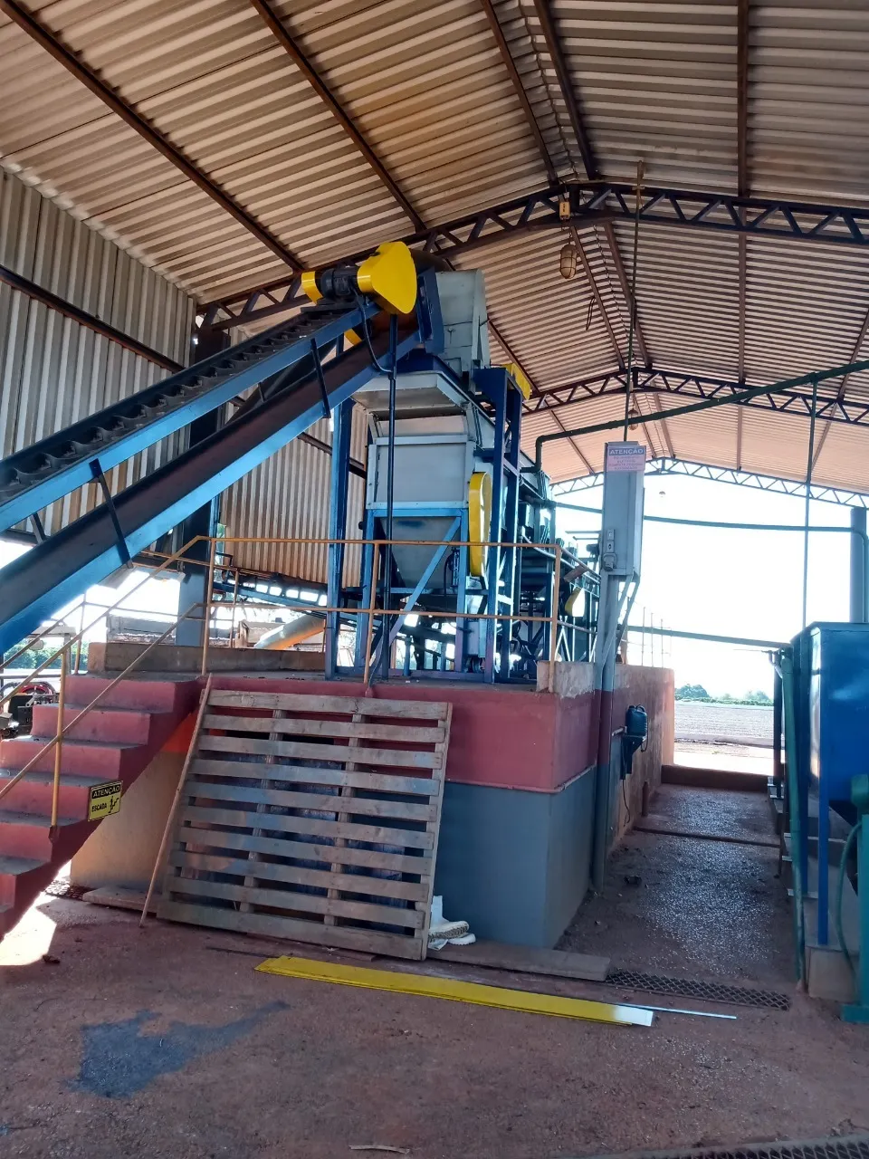 Fazenda à venda de 1.333 ha em Piumhi, MG, Brasil