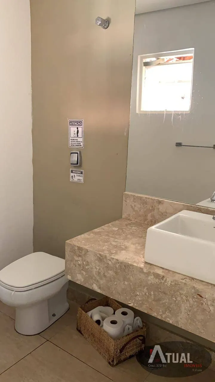Casa à venda de 2.560 m² em Atibaia, SP, Brasil