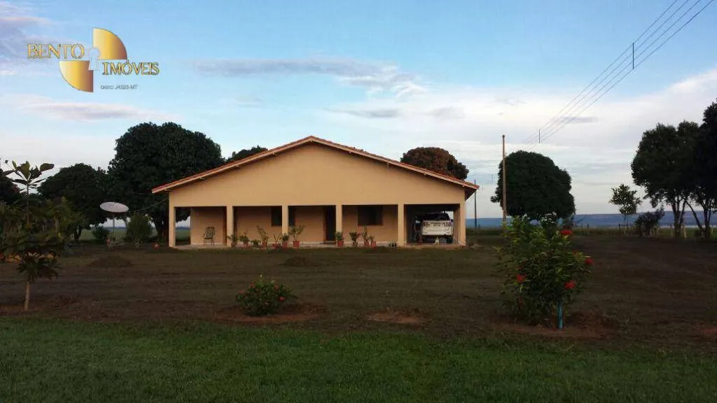 Fazenda à venda de 8.645 ha em Tangará da Serra, MT, Brasil
