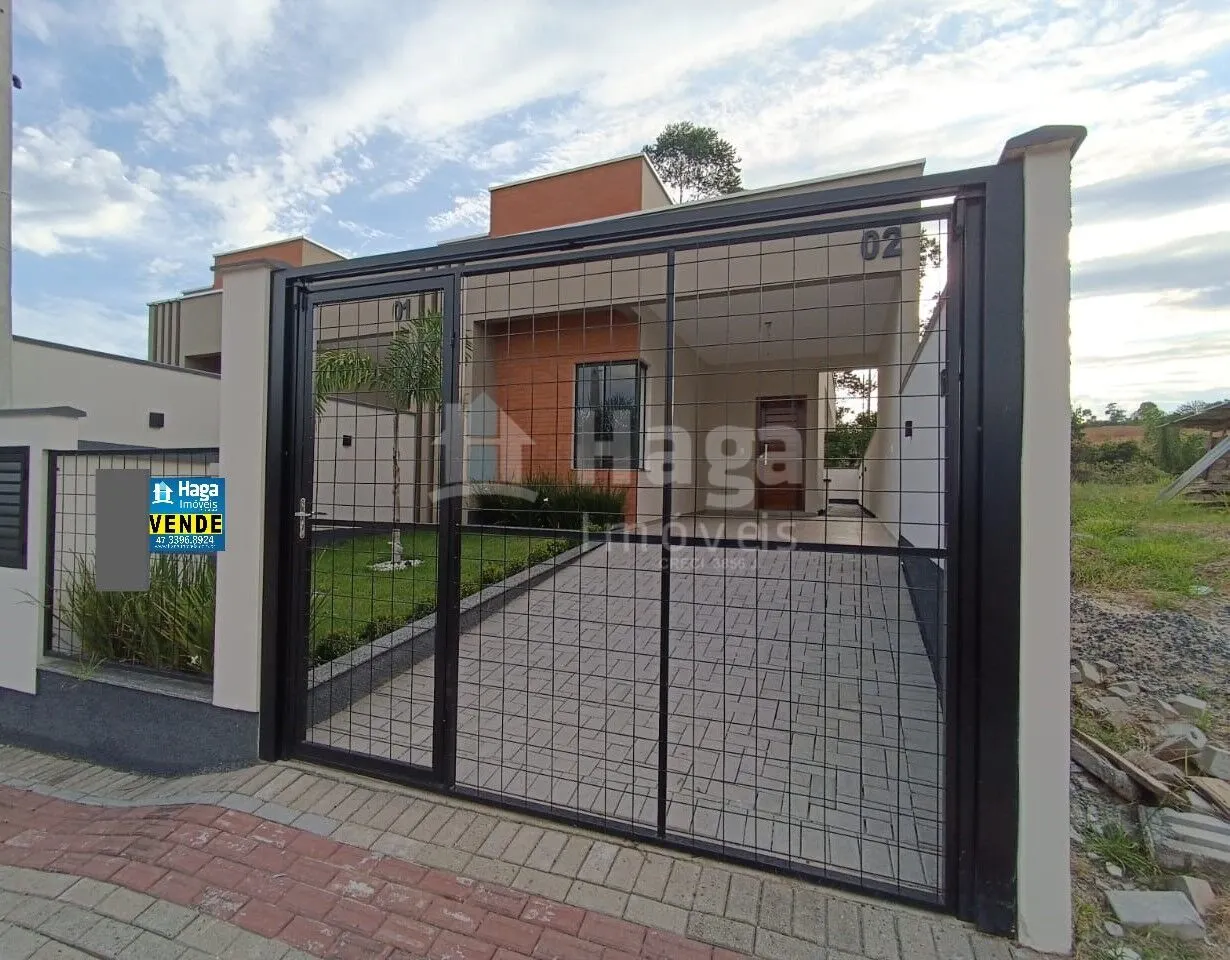 Casa à venda de 99 m² em Guabiruba, SC, Brasil