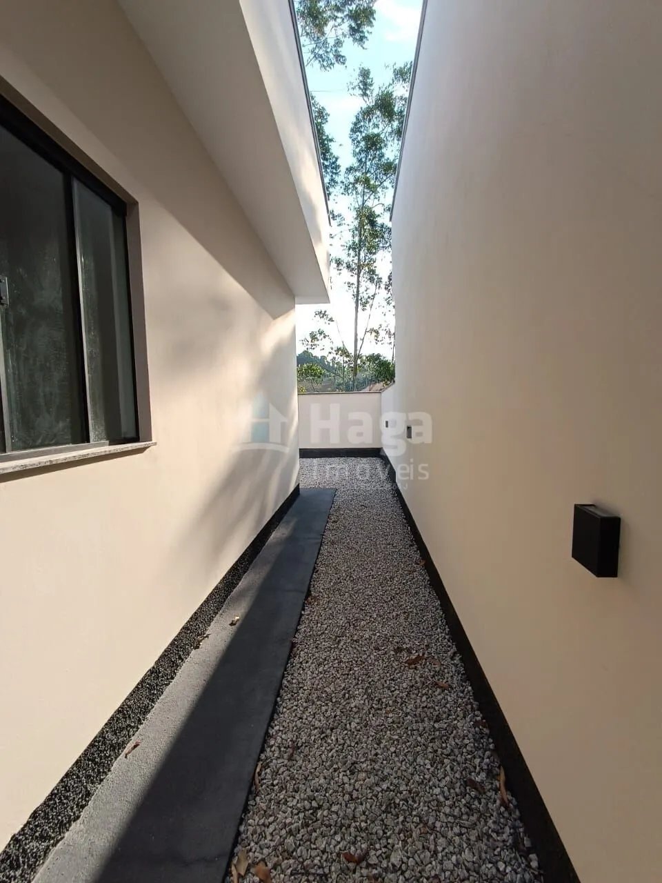 Casa à venda de 99 m² em Guabiruba, SC, Brasil