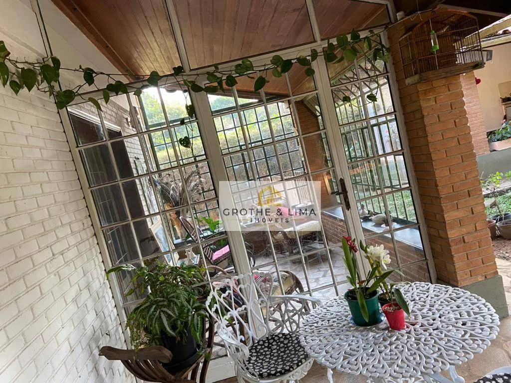 Country home for sale of 2,500 m² in São José dos Campos, SP, Brazil