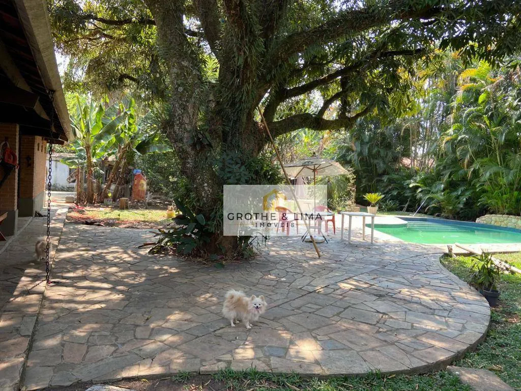 Country home for sale of 2,500 m² in São José dos Campos, SP, Brazil