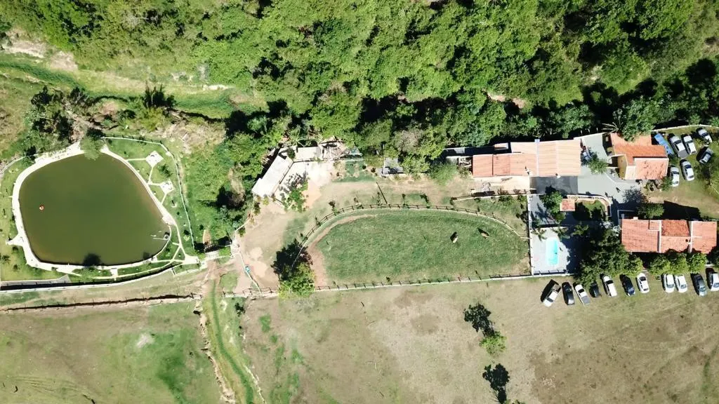 Sítio à venda de 4 ha em Álvares Machado, SP, Brasil