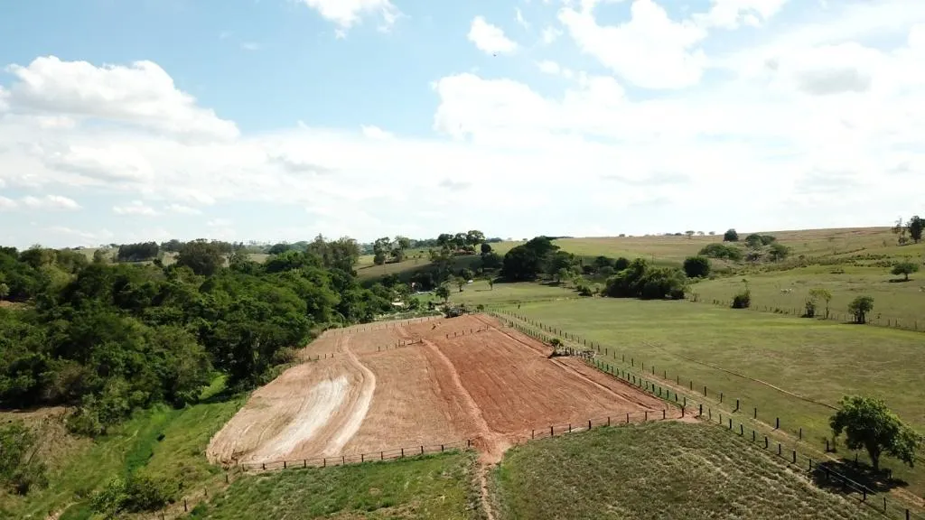 Sítio à venda de 4 ha em Álvares Machado, SP, Brasil