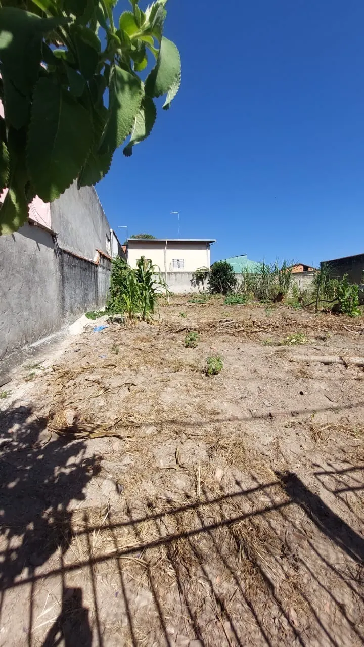 Terreno à venda de 250 m² em Monte Mor, SP, Brasil