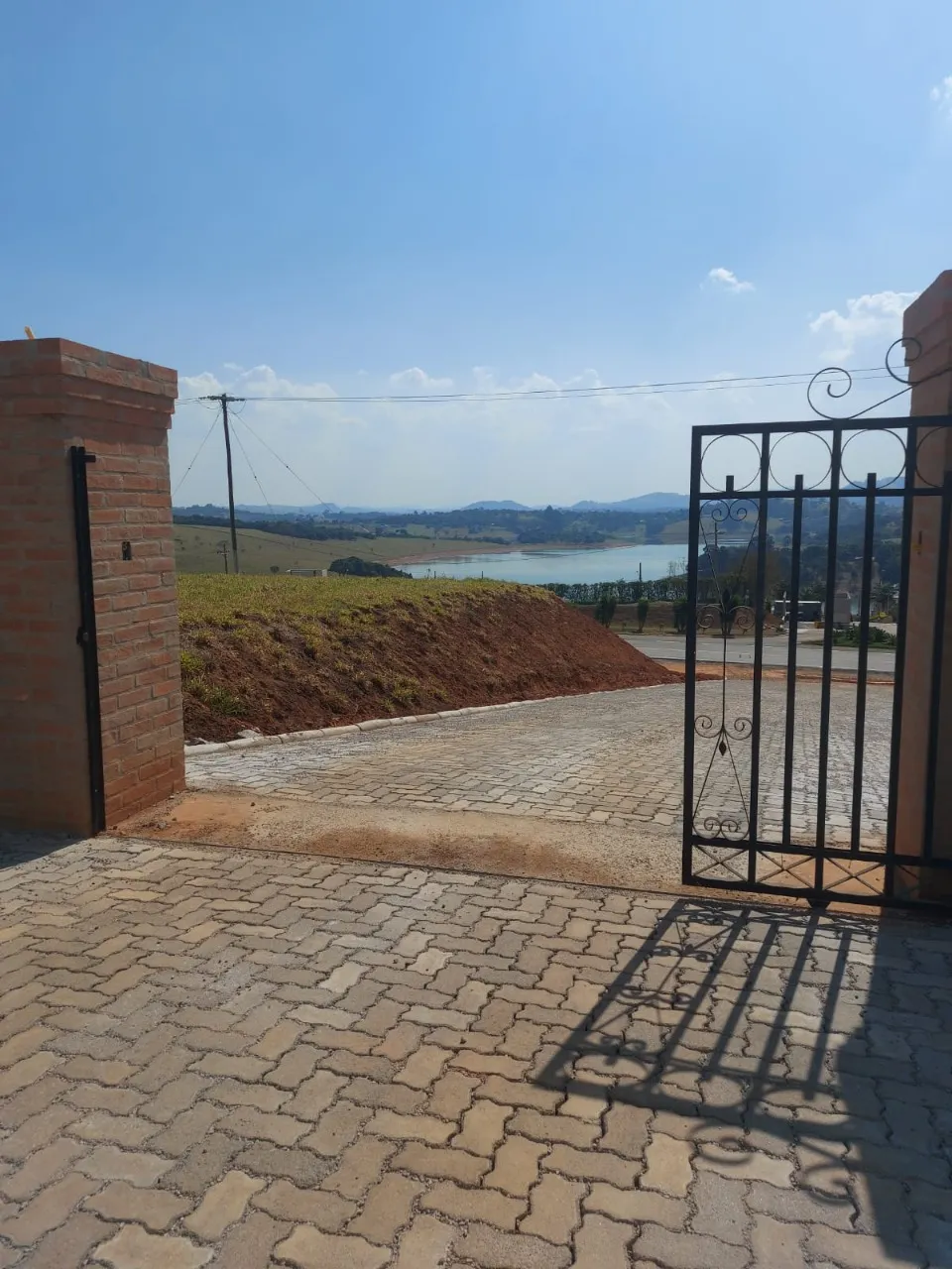 Terreno à venda de 2.000 m² em Joanópolis, SP, Brasil