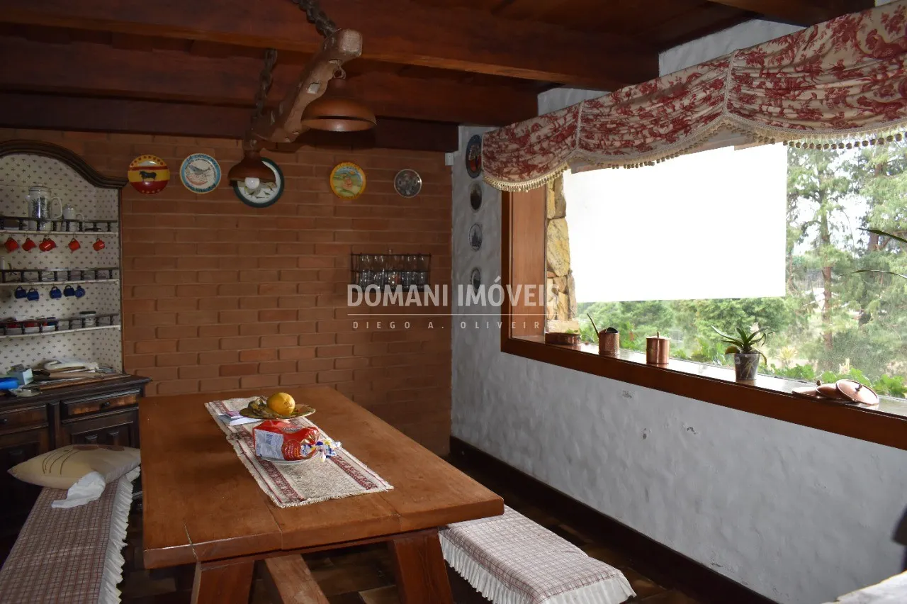Casa à venda de 9.200 m² em Campos do Jordão, SP, Brasil