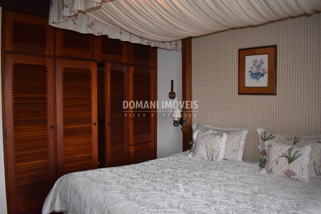 Casa à venda de 9.200 m² em Campos do Jordão, SP, Brasil