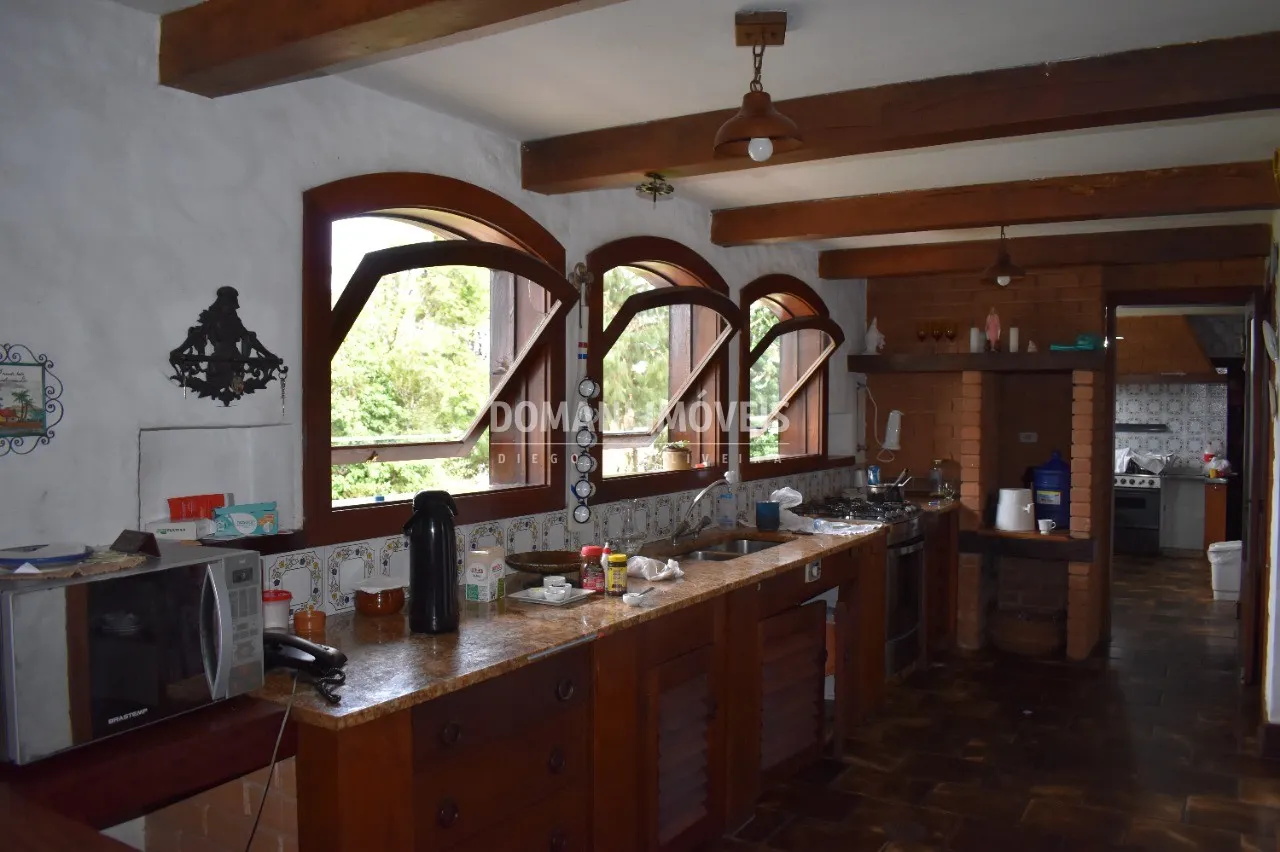 Casa à venda de 9.200 m² em Campos do Jordão, SP, Brasil