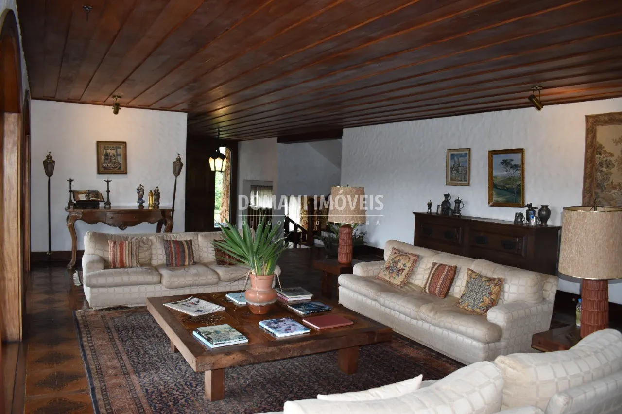 Casa à venda de 9.200 m² em Campos do Jordão, SP, Brasil