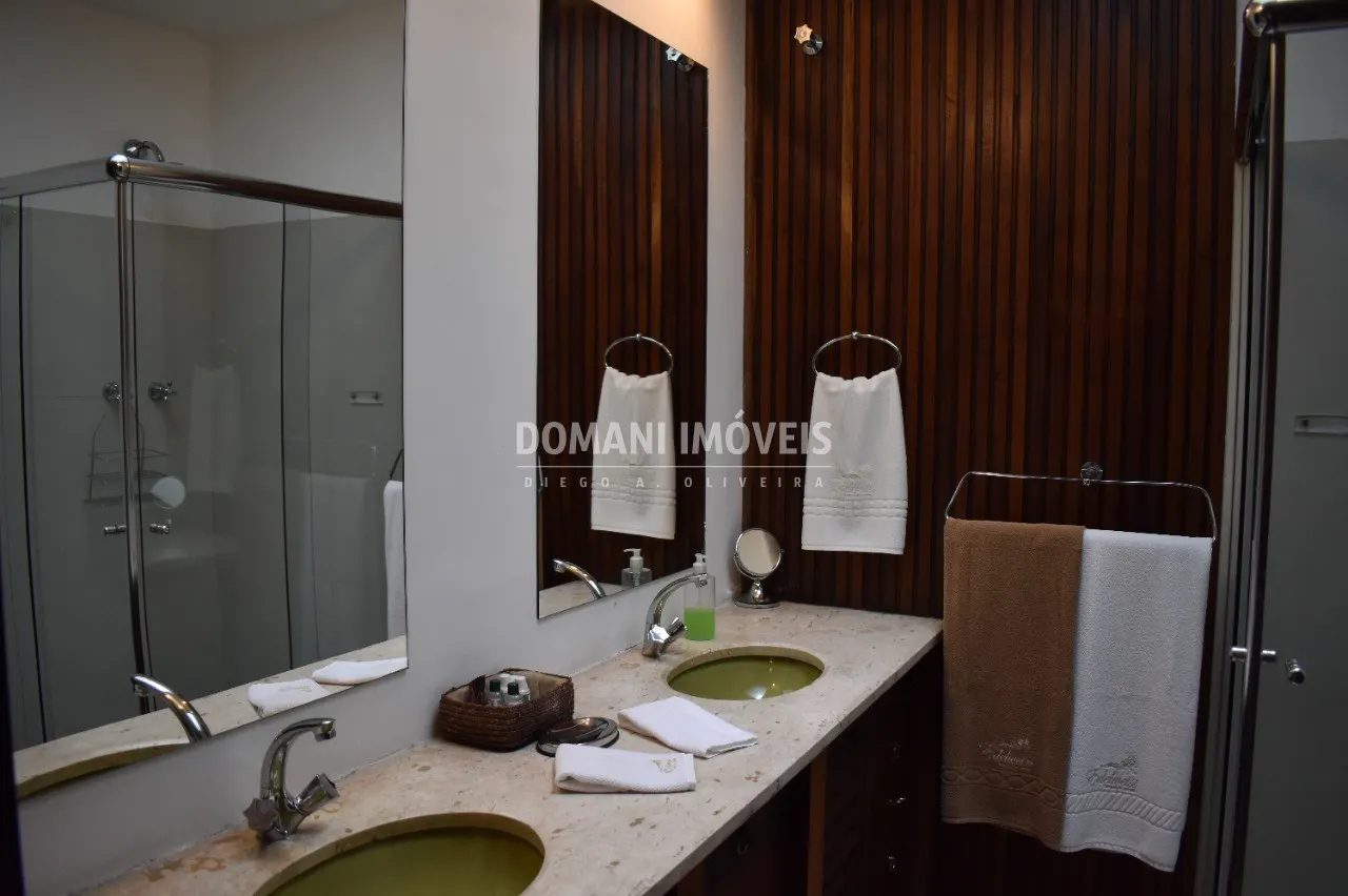 Casa à venda de 9.200 m² em Campos do Jordão, SP, Brasil