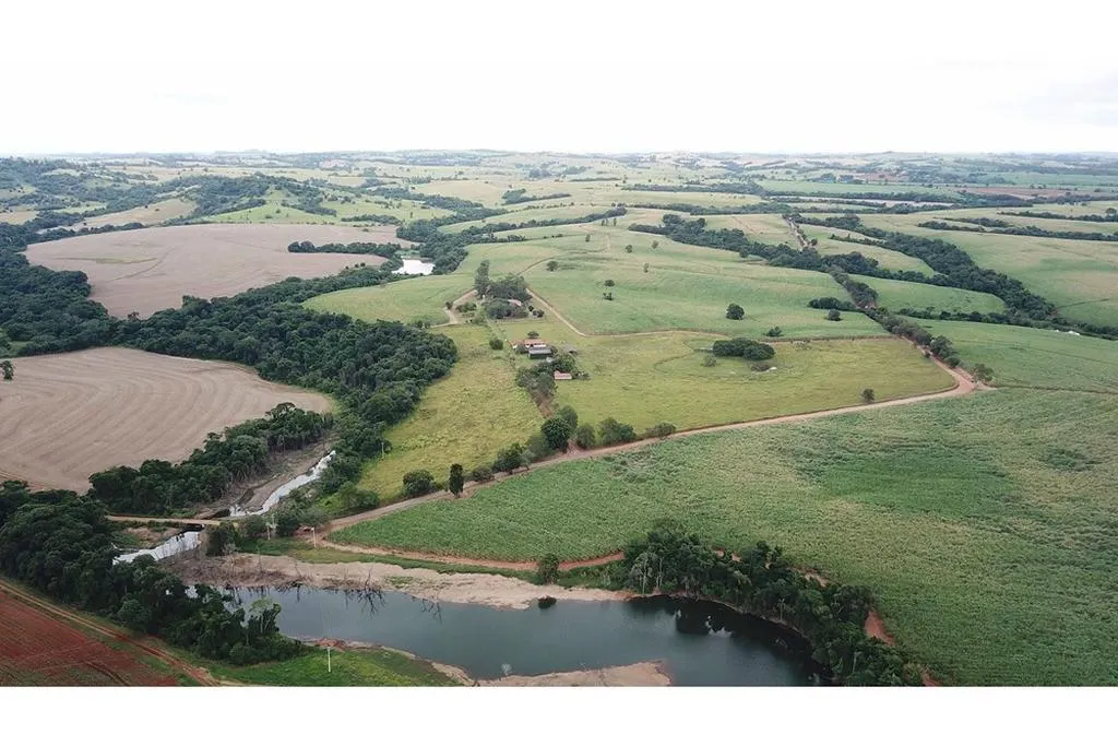 Fazenda à venda de 64 ha em Itapetininga, SP, Brasil