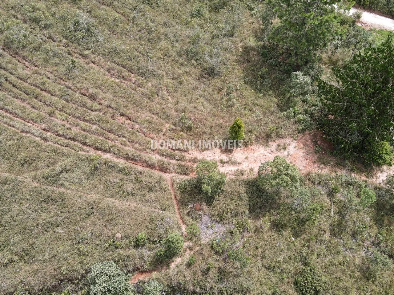 Terreno à venda de 1.680 m² em Campos do Jordão, SP, Brasil