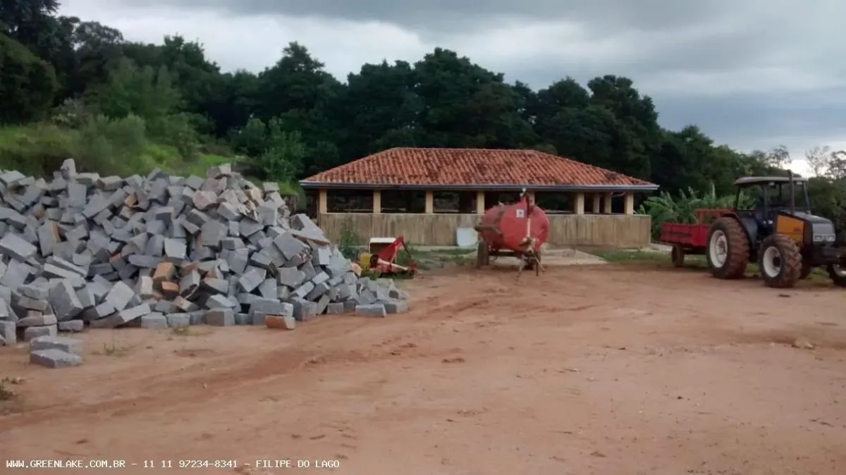 Fazenda à venda de 155 ha em Amparo, SP, Brasil