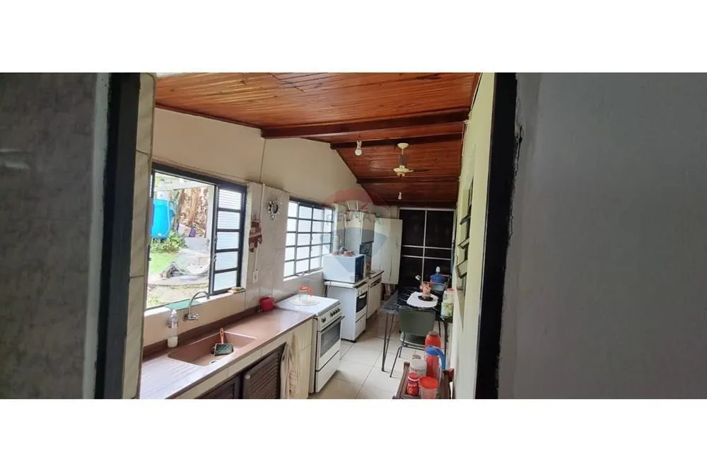 Chácara à venda de 220 m² em Araçoiaba da Serra, SP, Brasil