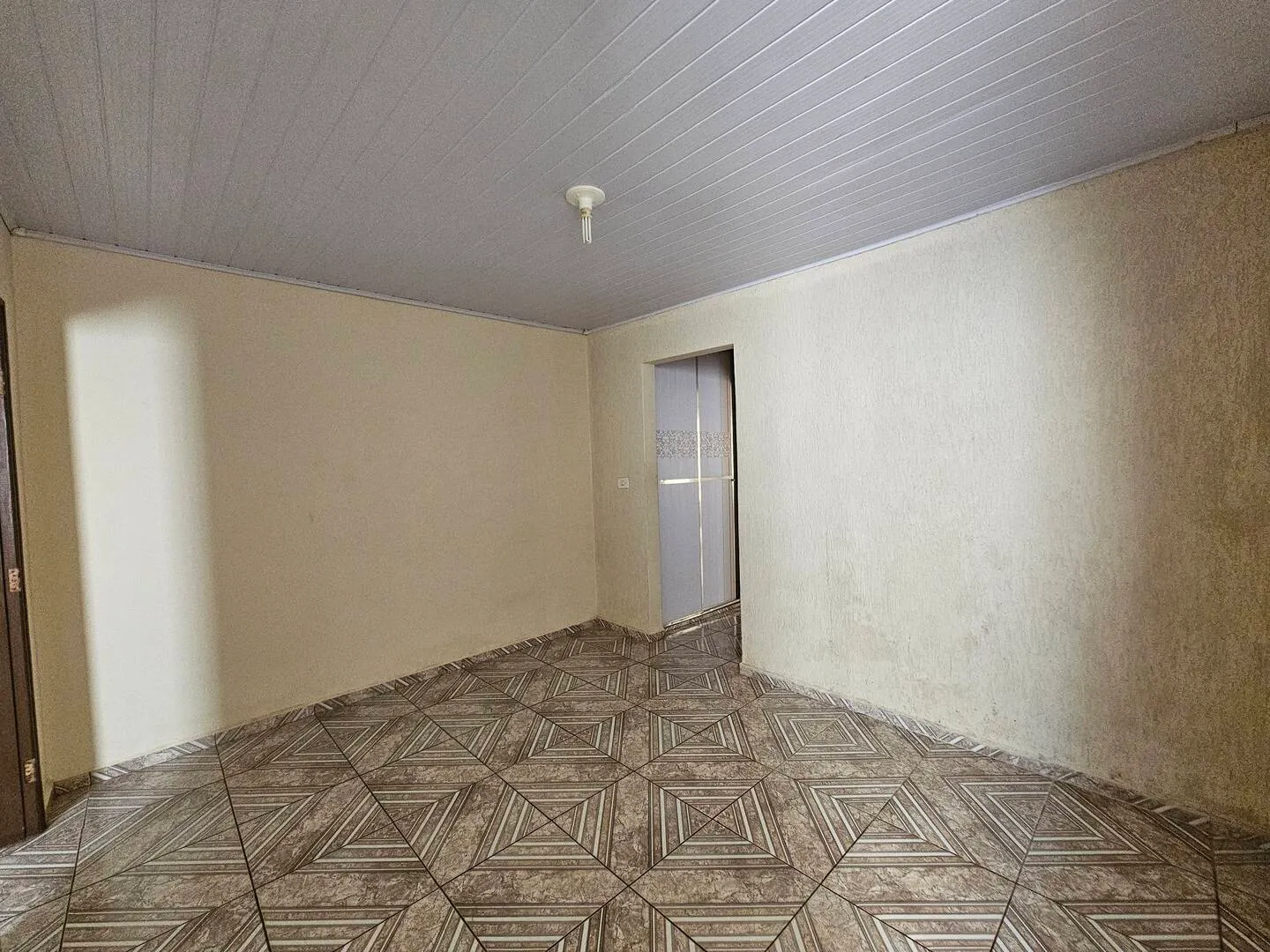 Casa à venda de 125 m² em Piraju, SP, Brasil