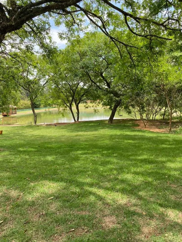 Terreno à venda de 600 m² em Vinhedo, SP, Brasil
