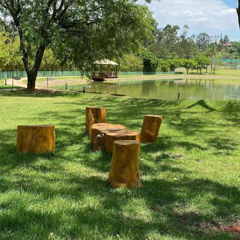 Terreno à venda de 600 m² em Vinhedo, SP, Brasil