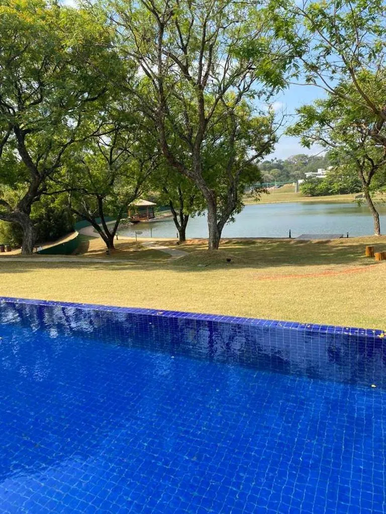 Terreno à venda de 600 m² em Vinhedo, SP, Brasil